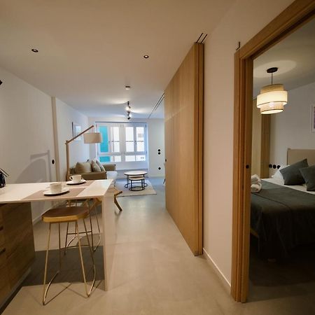 Suite 202 - 1 Bedroom Suite In Amando Perez Suites Рибадео Екстериор снимка