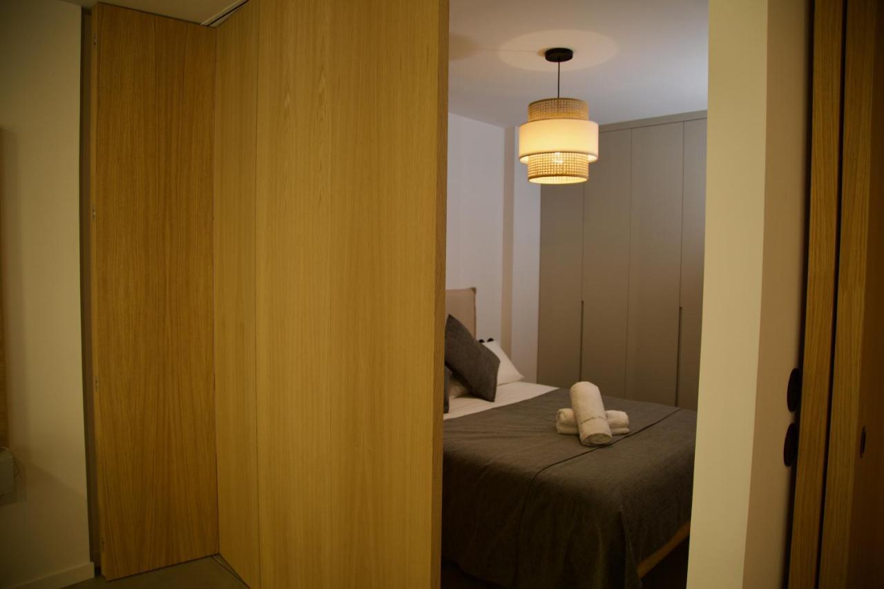 Suite 202 - 1 Bedroom Suite In Amando Perez Suites Рибадео Екстериор снимка