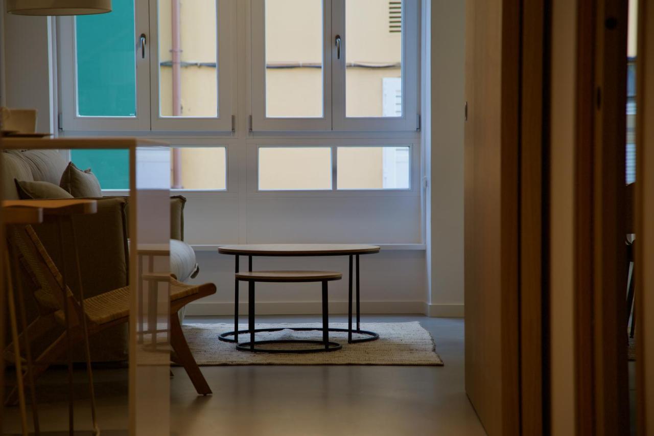 Suite 202 - 1 Bedroom Suite In Amando Perez Suites Рибадео Екстериор снимка