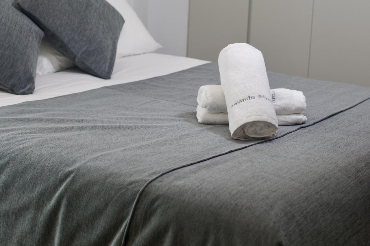 Suite 202 - 1 Bedroom Suite In Amando Perez Suites Рибадео Екстериор снимка